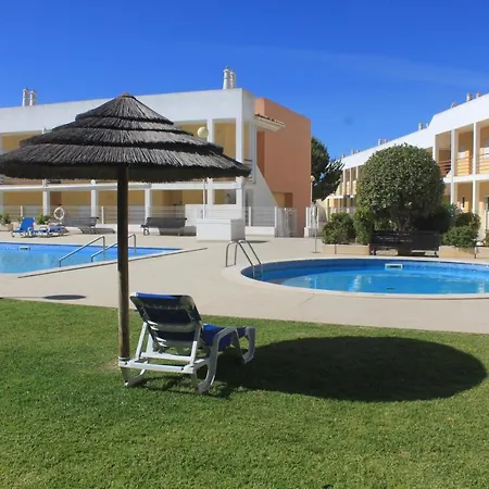 Pool&beach In Encosta De Sao Jose