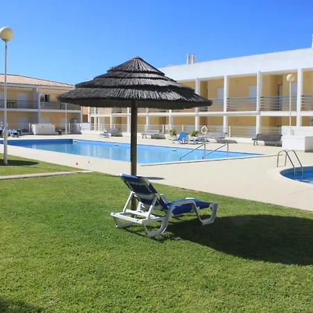 Pool&beach In Encosta De Sao Jose Apartment *
