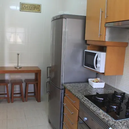 Pool&beach In Encosta De Sao Jose Apartment *