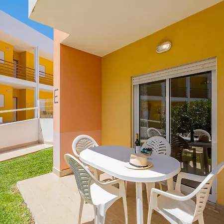 Pool&beach In Encosta De Sao Jose Apartment