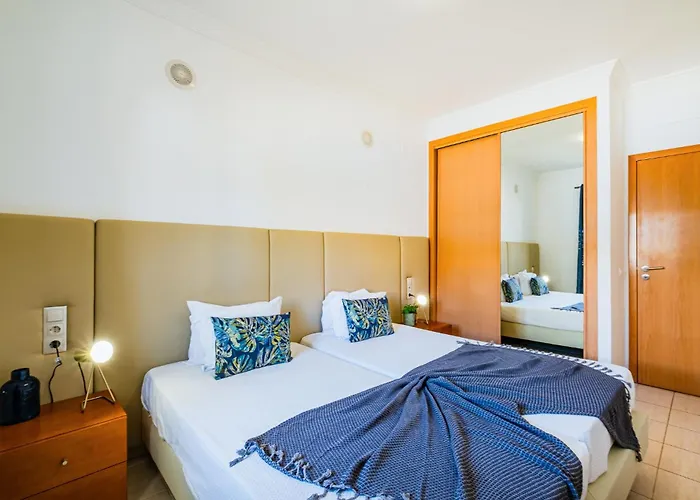 Pool&beach In Encosta De Sao Jose *