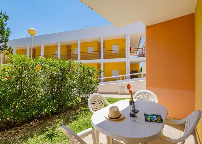 Pool&beach In Encosta De Sao Jose Apartment *